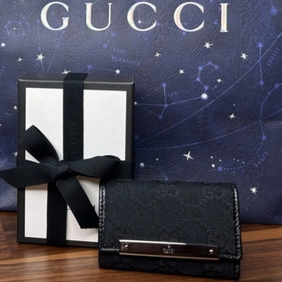 NIB Gucci Key Case/Card Holder with Box & Ribbon - Picture 11 of 11